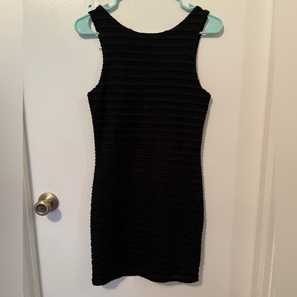 Forever 21 Black Dress - Picture 6 of 9